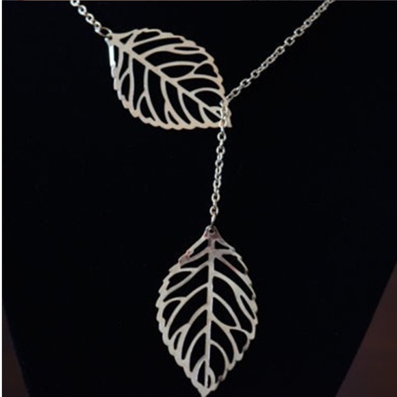 3/$30 SILVER DOUBLE LEAFS NECKLACE CHAIN - Picture 3 of 5